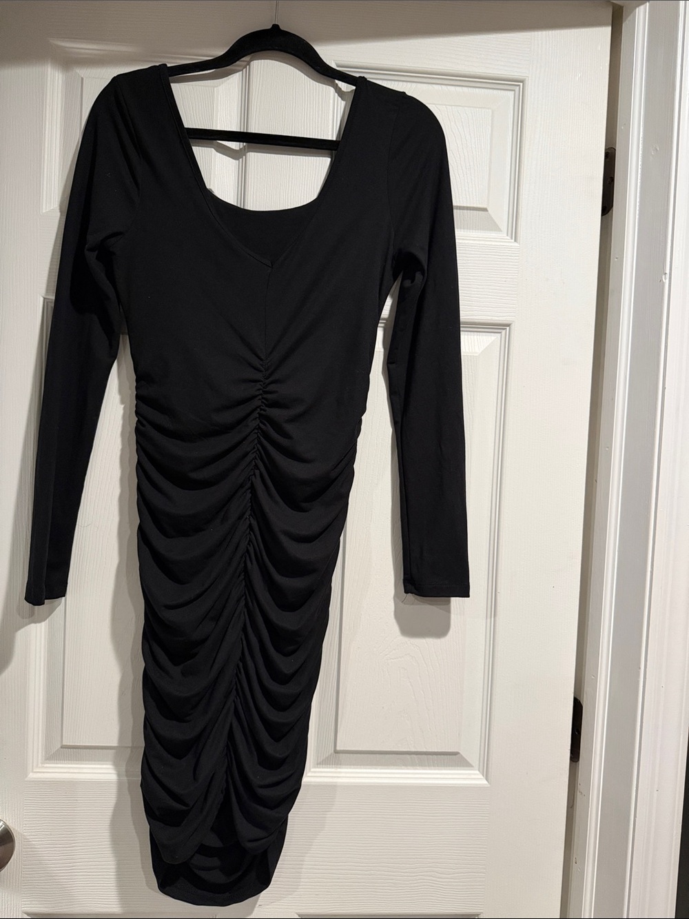 Black Long-Sleeve Ruched Women’s Dress